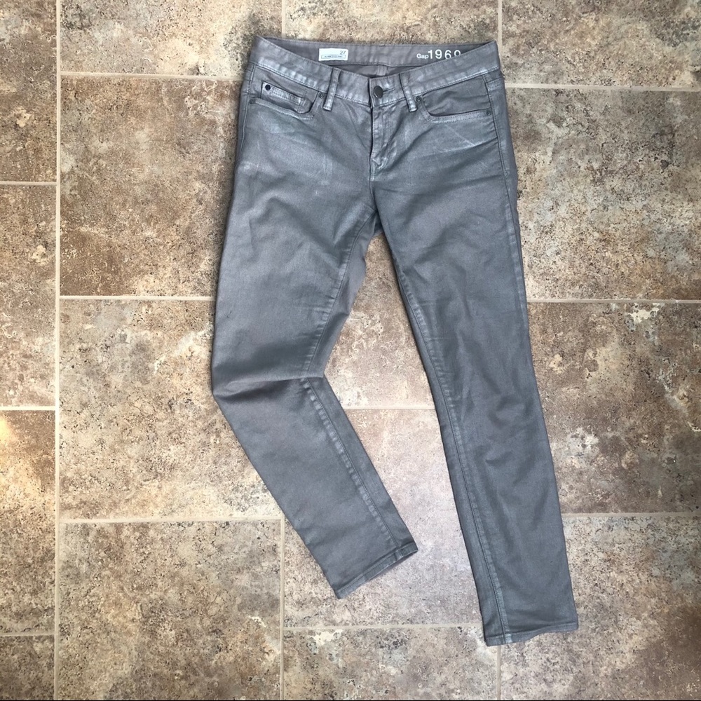 Gap women’s gray jeans with stretch